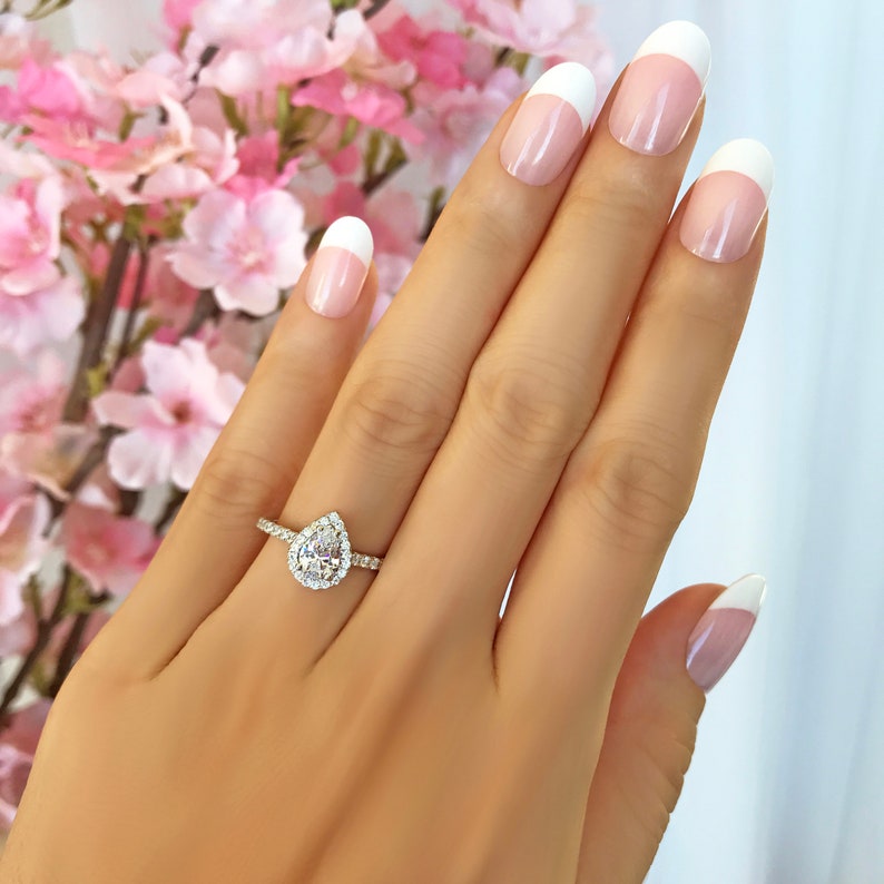 Man Made Diamond Simulants Sterling Silver Half Eternity Wedding Ring Engagement Ring Classic Halo Ring 1 ctw Pear Halo Promise Ring