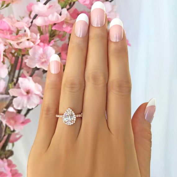 1.5 Ctw Classic Pear Engagement Ring Man Made Diamond Simulants