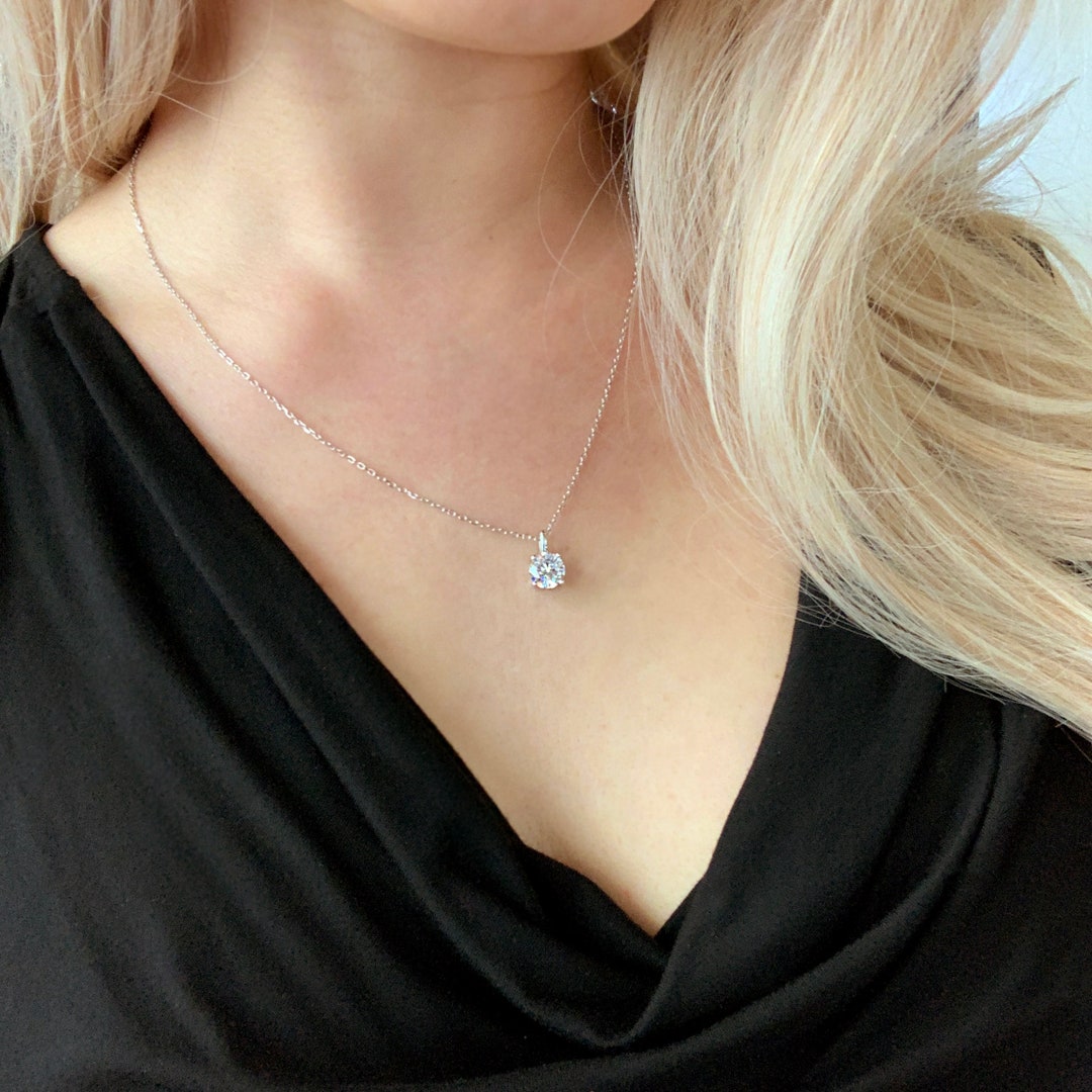2 Ct Solitaire Necklace Solitaire Pendant Round Man Made Diamond