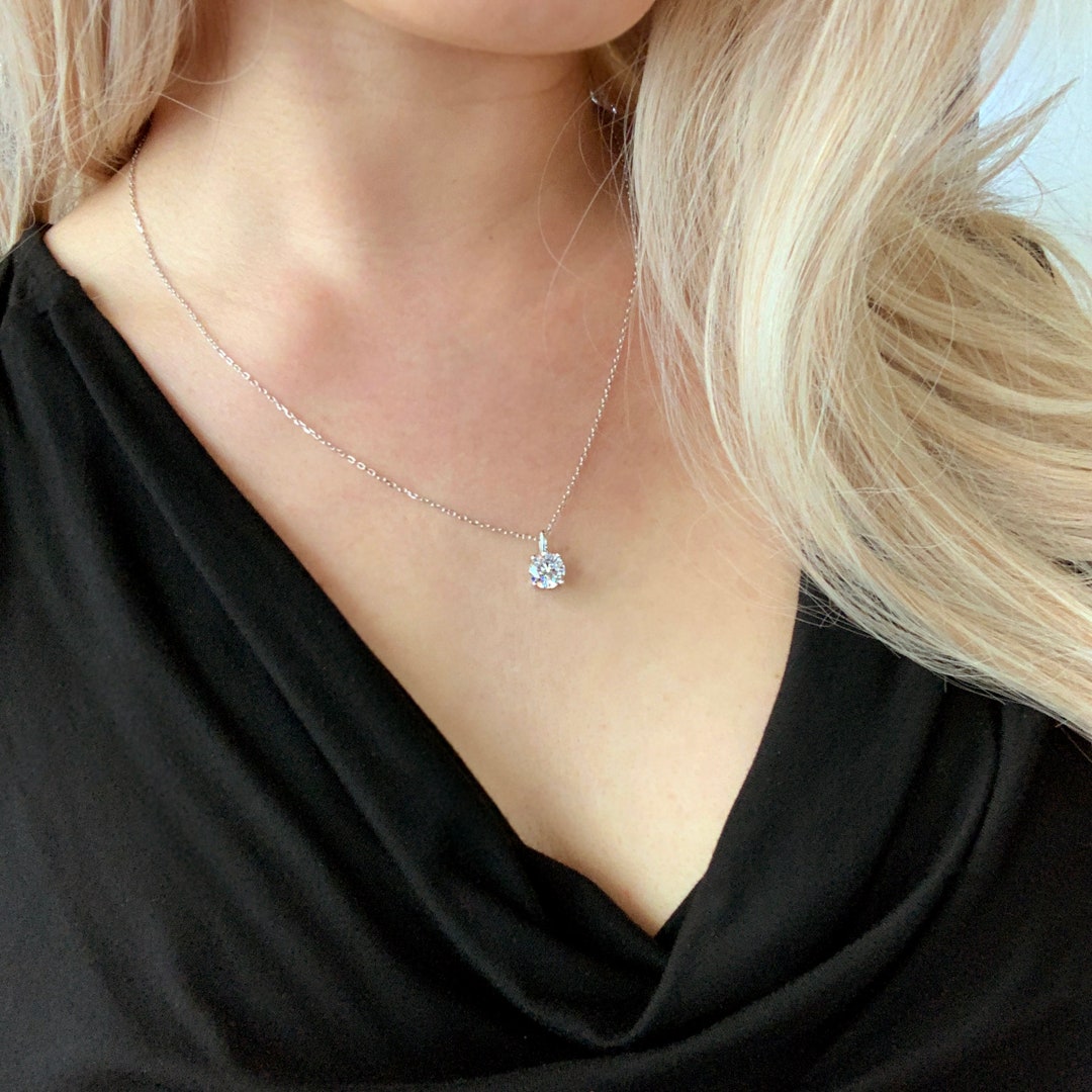 Brilliant 2 carat GIA certified diamond solitaire necklace – Walker  Christopher.com