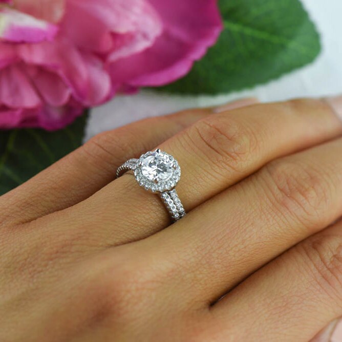 1.50 Ct Cushion & Round Cut Cteated Green Emerald & Cubic Zirconia 14k Rose Gold FinishStarburst Design Wedding Engagement Ring Halo Bridal Sets 1.50 Ct Cushion & Round Cut Cteated Green Emerald & Cubic Zirconia 14k Rose Gold FinishStarburst Design Wedding Engagement Ring Halo Bridal Sets