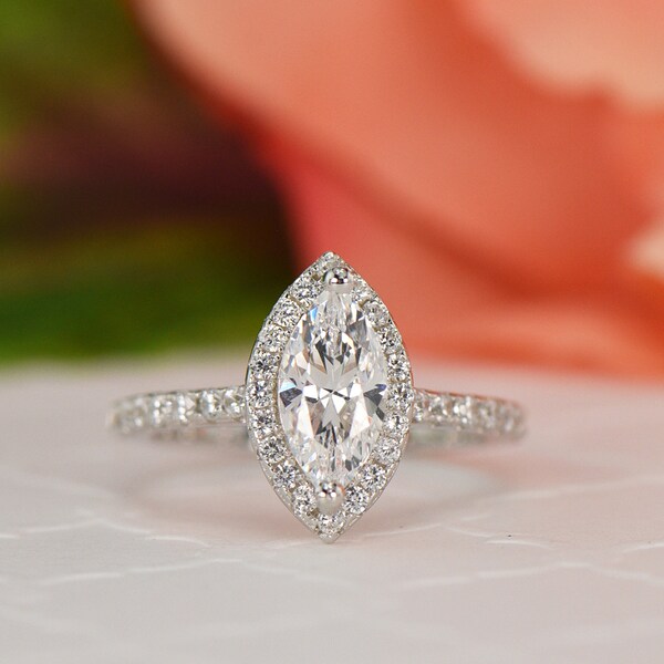Anillo de compromiso con halo de talla marquesa de 1,25 ct, imitación de diamante artificial, anillo de bodas de media eternidad, anillo de promesa, plata esterlina