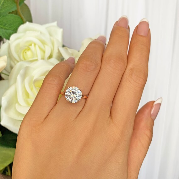 4 Ct Classic Solitaire Engagement Ring Bridal Ring Round Man