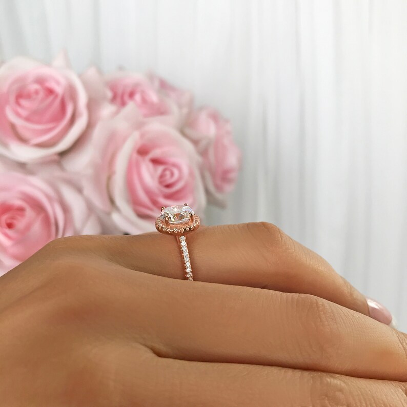 Man Made Diamond Simulants Sterling Silver 2.25 ctw Classic Round Halo Engagement Ring Wedding Ring Bridal Ring Rose Gold Plated