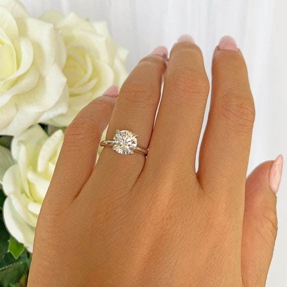 1 ct 4 Prong V Style Classic Solitaire Engagement Ring – Tiger Gems