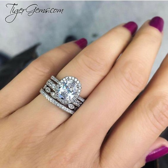 Wedding Bands For Halo Engagement Rings: Buying Guide