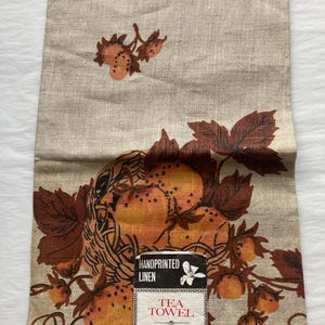 Vintage Linen Kitchen Towel, Tea towels, Strawberries New Old Stock