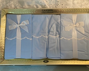 Vintage All cotton ,new old stock, orig. package - sheet gift set, baby blue