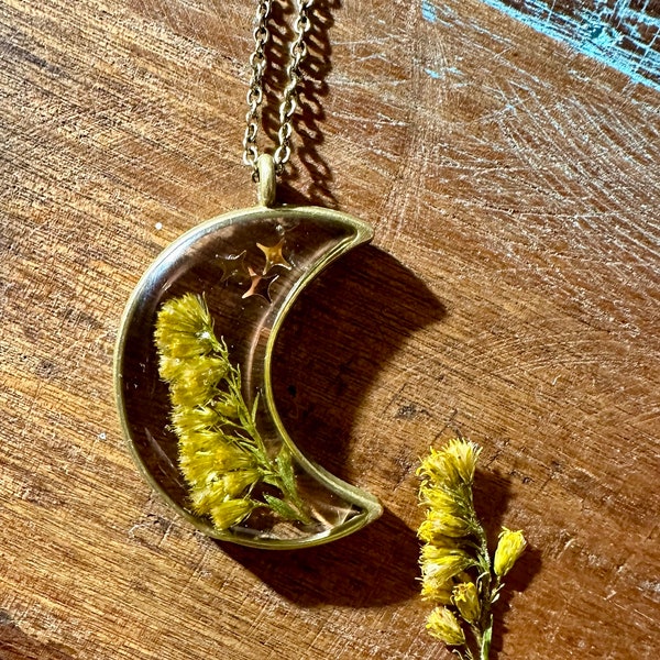 Handmade Boho Goldenrod Yellow Flower and Star Bronze Moon Bezel Resin Necklace (used for money and divination)