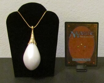 MTG Magic the Gathering - MOX PEARL Pendant / Necklace - Custom Very Nice