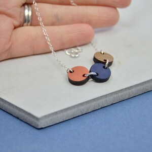 Mini Circles pendant necklace