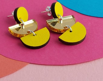 Yellow semicircles dangly earring with gold mirror