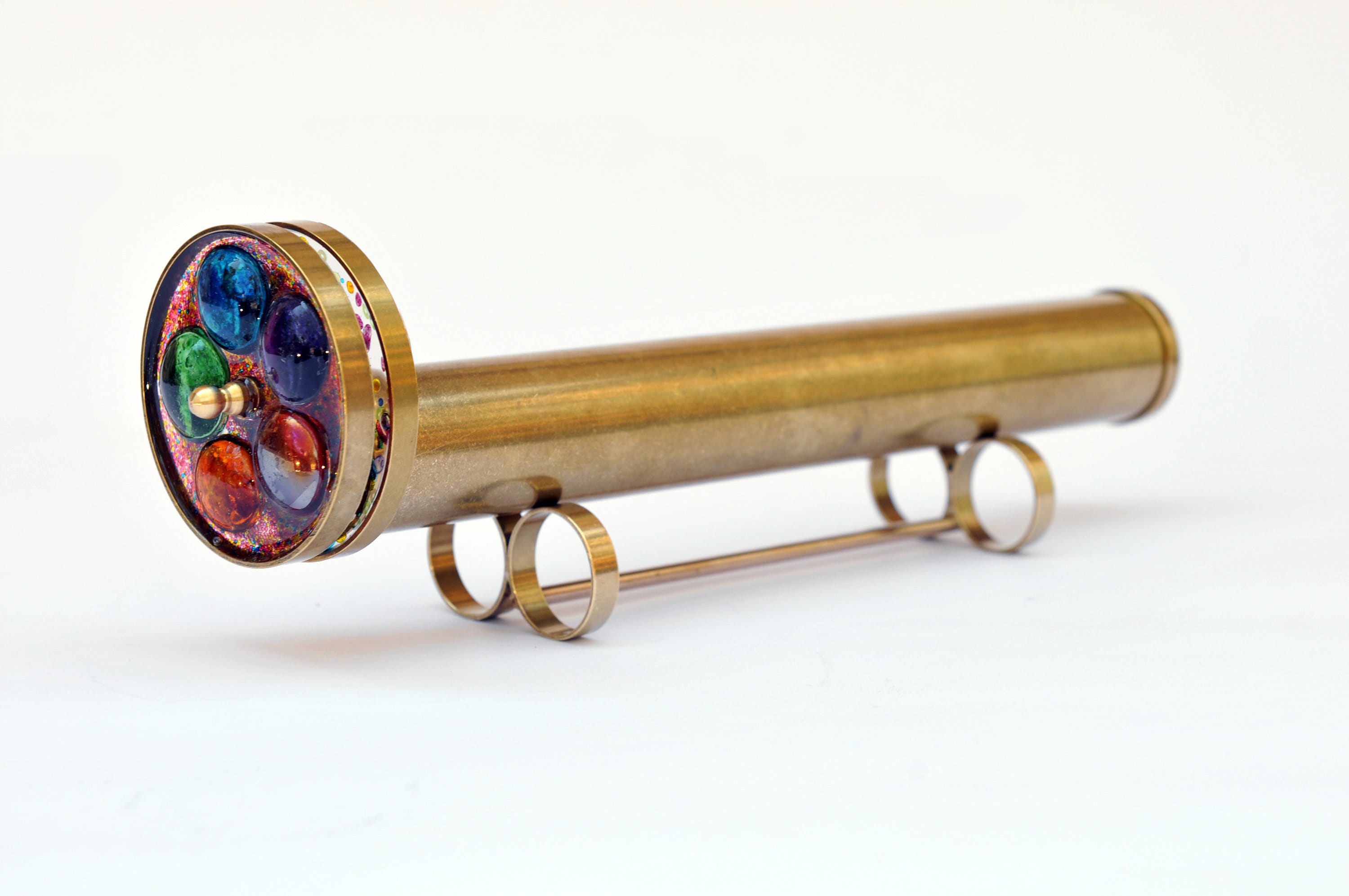 Long Wheels Kaleidoscope - The "Large Iris" Kl