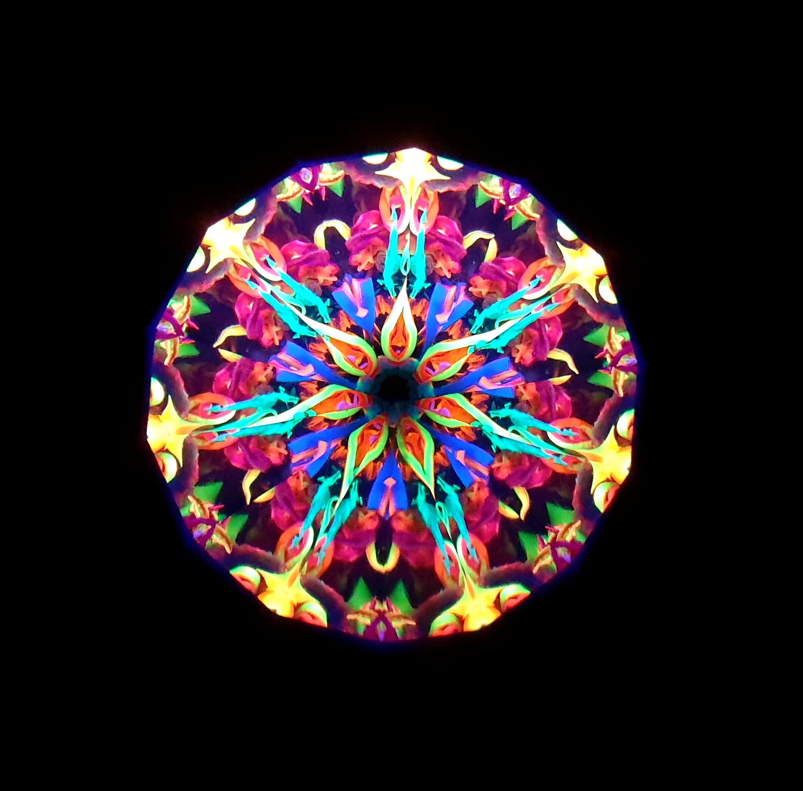 Large Classic Kaleidoscope Traditional Kaleidoscope Dark Etsy UK