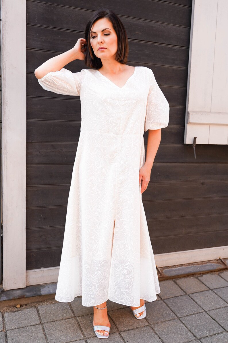 Summer white maxi dress M-L size image 4