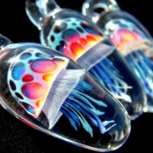 Jellyfish Pendant- MADE TO ORDER - Rainbow Blue - Weelainy Lampworked Glass