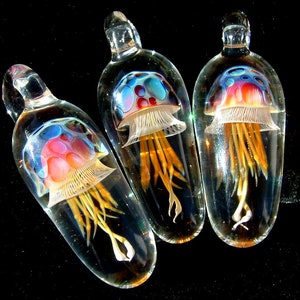 Jellyfish Pendant MADE TO ORDER Rainbow Golden Weelainy Lampworked Glass image 3