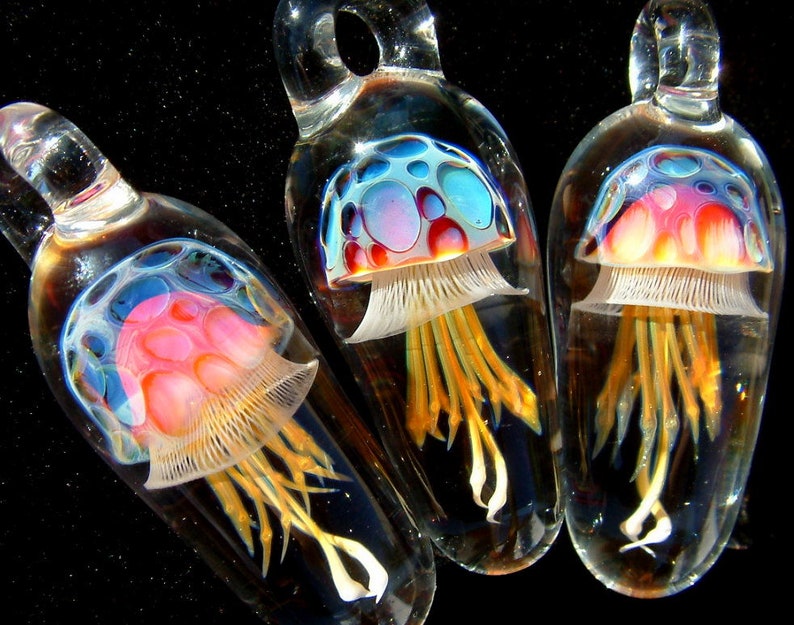 Jellyfish Pendant MADE TO ORDER Rainbow Golden Weelainy Lampworked Glass image 2