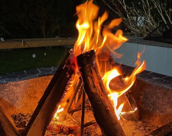 Vertikale Feuerstellenreibe aus Metall für Feuerholzstämme - Easy Stand Tall Fire - Lagerfeuer Zubehör - Camping - BBQ Grillen