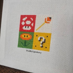 Minimalist Mario cross stitch pattern