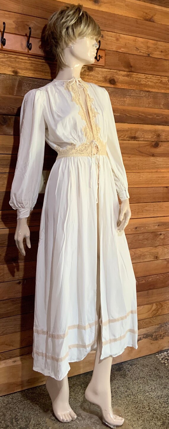 Vintage Lingerie 1940s TULA of Narco Rayon Ivory S