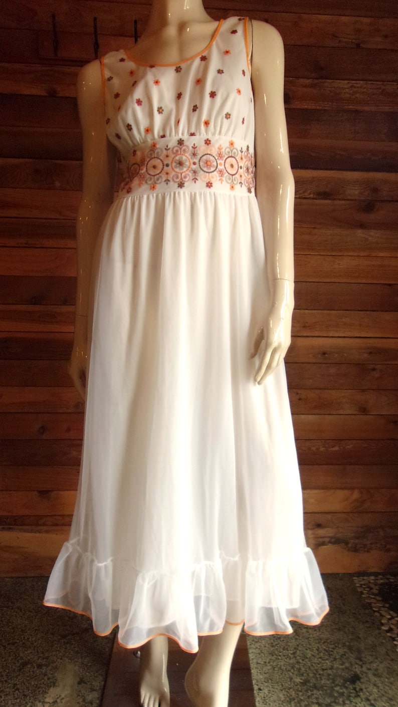 MICHAEL White Size 36 Chiffon Nightgown with Orange Trim Vintage Lingerie 1960s ST