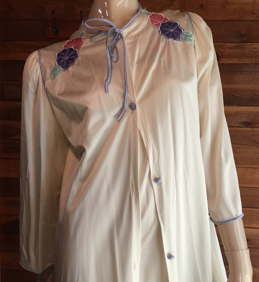 Vintage Lingerie 1970s LORRAINE Ivory Size Small Nightgown and - Etsy