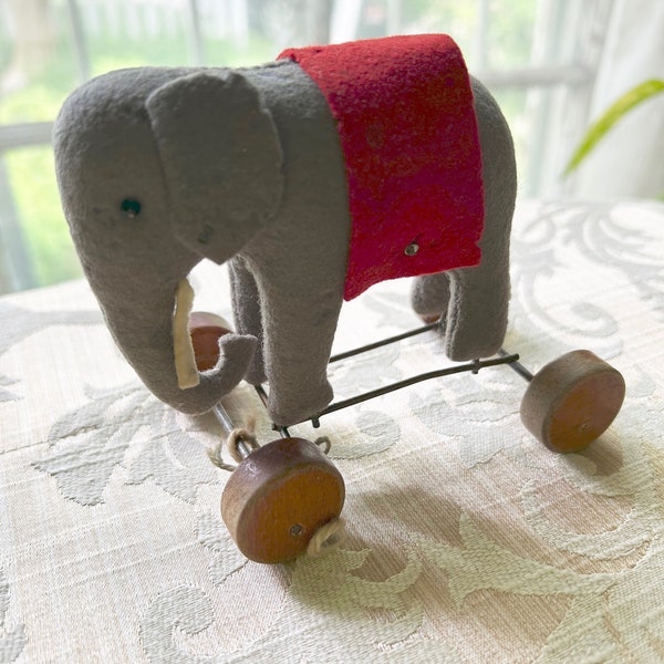 Antique STEIFF Elephant on Wheels FELT 1906 - 1924 Button RARE 8cm Tiny Size