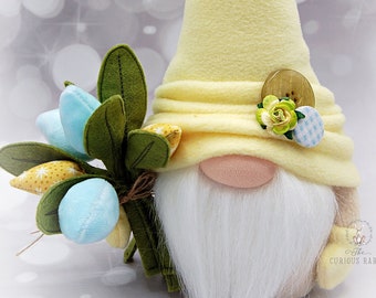 FLOWER GNOME - YELLOW gnome with tulips, mothers day gift, anniversary gift, birthday gnome, yellow gnome, floral gifts,