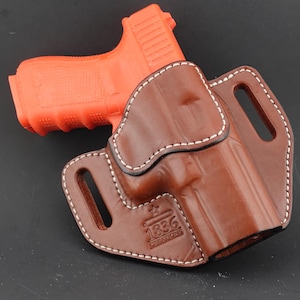 Right-Hand OWB Level 1 Glock 19 Holster