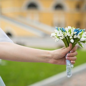 Wedding bouquet and boutonniere set, bridal bouquet, wedding flowers, air dry polymer clay, snowdrop bouquet, blue muscari image 2