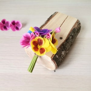 Pansies brooch, Accessories, handmade image 4