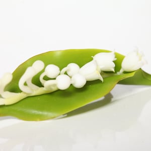 Handmade brooch, brooch with Lily of the valley, white and green