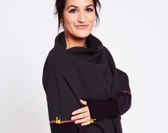 Poncho made of milled merino wool BeeBee black