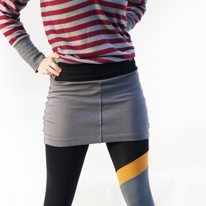 Short elastic skirt for leggings grey hip warmer BeeBee image 3