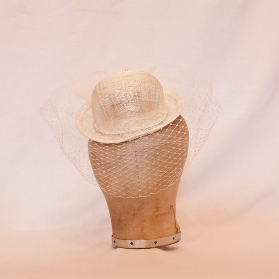 Small Ivory Bowler Hat Shaped Fascinator With Veiling and  display picture 3