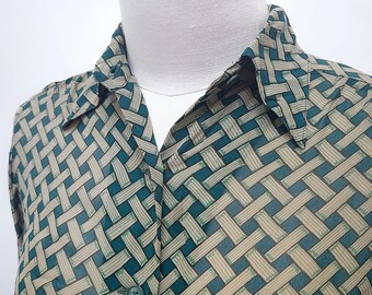 Japan Made Vintage Green Blouse/ Free Shipping / Silk Blouse / Silk Shirt / 80s 90s Blouse / Long Sleeves / Green Blouse / Woven Print