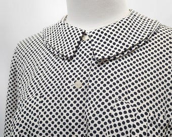 Vintage Blouse/ Free Shipping/ 80s 90s Blouse/ Black and White Top/Polka Dots/Long Sleeves/Peter Pan Collar/French Style Blouse/Secretary