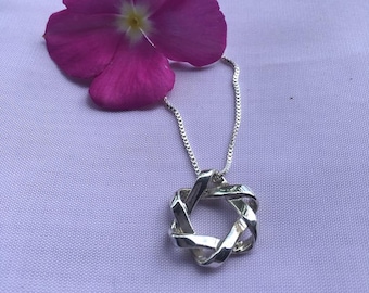 Mobius Silver SMALL STAR Pendant, 6 Point Star, Popular Pendant & Earrings, Hexagram, Star of David, Women Girls Charm, Love, Life, Yoga