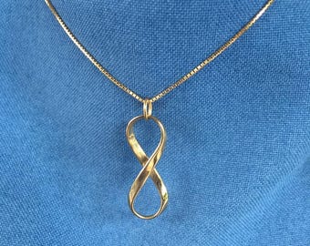 Mobius 14K Gold MEDIUM Infinity Pendant, Gold Infinity, Gold Vertical Infinity Pendant w/ Gold Chain, Anniversary, Wedding Gift, Love, Life