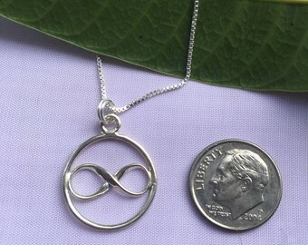 Mobius Silver SMALL INFINITY in CIRCLE Necklace, Matching Set Pendant & Earrings, Women Girls Charm, Love, Infinity, Yoga Symbol