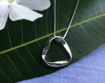 Mobius Silver LARGE Pendant, Mobius Strip Jewelry, Men/Woman Mobius Necklace, Infinity Symbol, Custom Engraving, Transformation, Yoga, Life