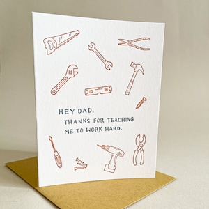 Travaillez dur, carte de fête des pères, merci papa, carte typographique, carte fabriquée à la main