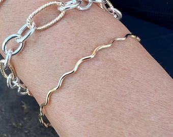 10K 14K Solid Gold Wavy Stacking Bangle Bracelet - Handmade