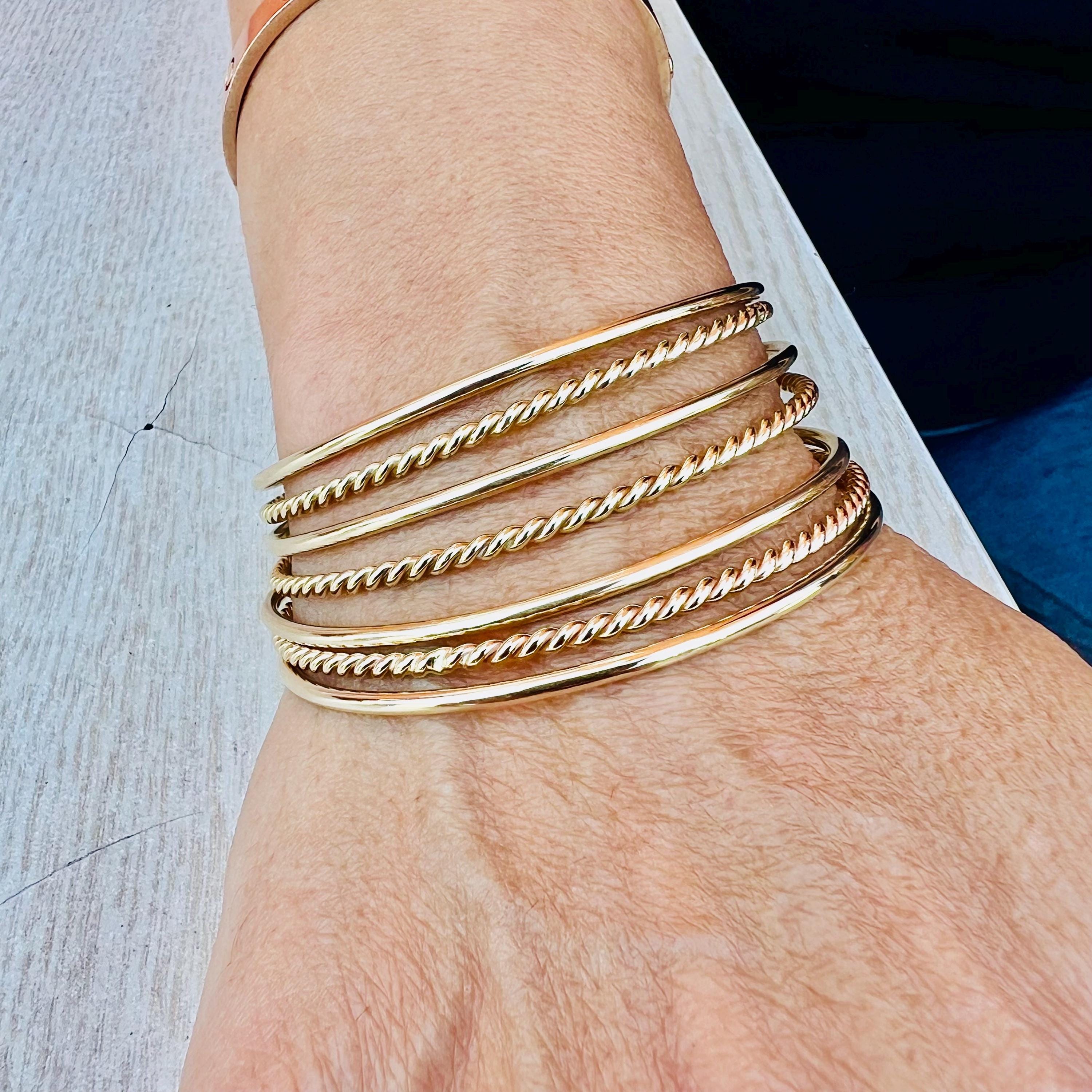 アクセサリー Simple Gold Bangle K10YG 10K/14K/18K Solid Gold Bangle Bracelet Genuine 0.10 Ct. SI