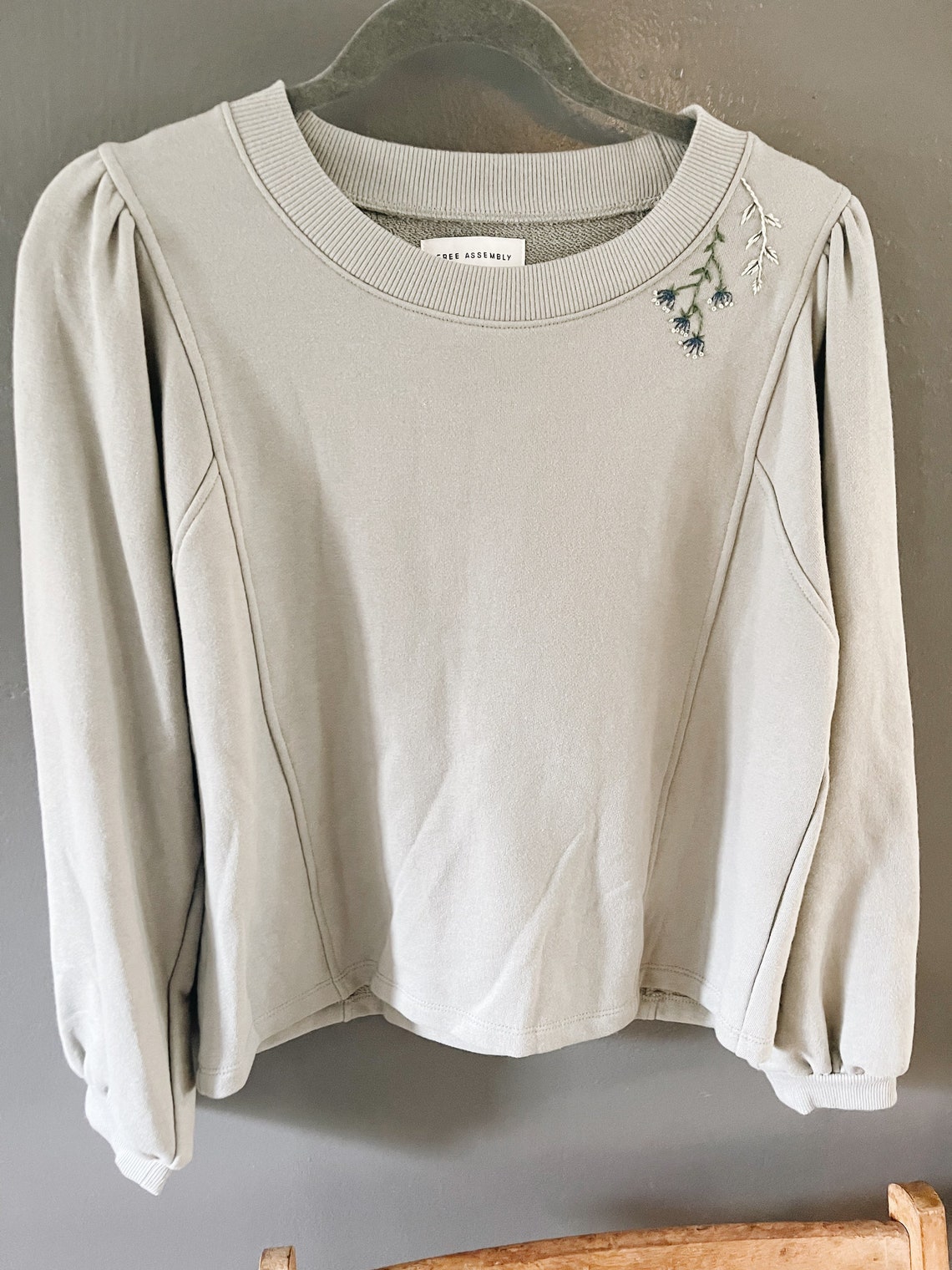 Floral Hand Embroidered Sage Green Sweatshirt - Etsy