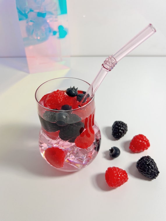 The Pear glass + straw