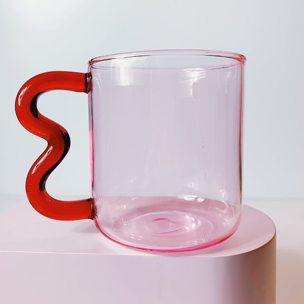 Soremo Design-Pink colored Ear Glass clear Mug- Handmade Wave Coffee Cup. High borosilicate glass.- Amber tone