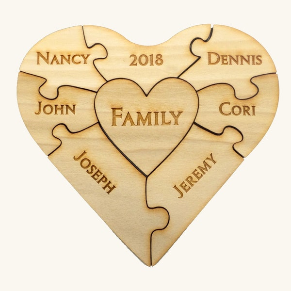 Custom Family Wooden Heart Puzzle - Family Unity Puzzle - Pregnancy Puzzle - Wedding Announcement Puzzle - Baby Reveal - 8 PC - Engraved