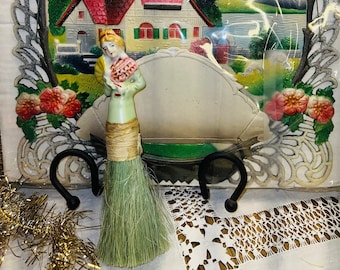 Rare Collectible Vintage 1920s Half Flapper Girl Lady Doll Vanity Garment Brush Made in Japan Brush Whisk Broom Victorian Figurine